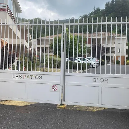 F2 Avec Terrasse, Clim, Parking Prive, Proche Centre-ville Et Thermes, Animaux Acceptes - Fr-1-451-135 Lägenhet